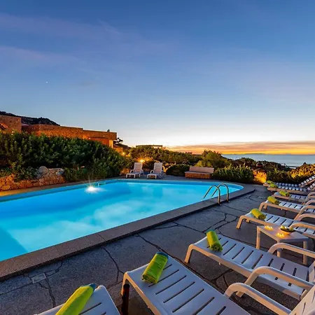 Villa Le Sfumature Di Melograno Costa Paradiso
